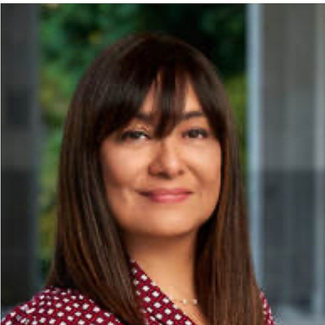 Stephanie Medrano Farland headshot